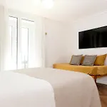 Sauce Hotel
