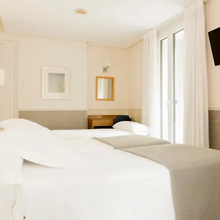 Sauce Ξενοδοχείο