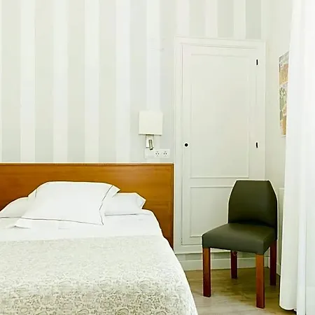 Hotel Sauce